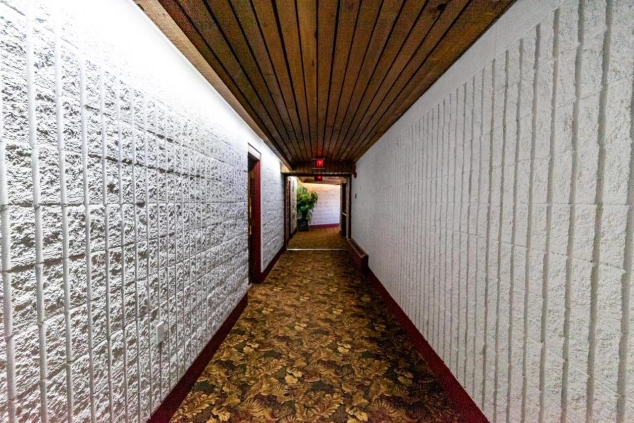 Vegreville Garden Inn Eksteriør bilde