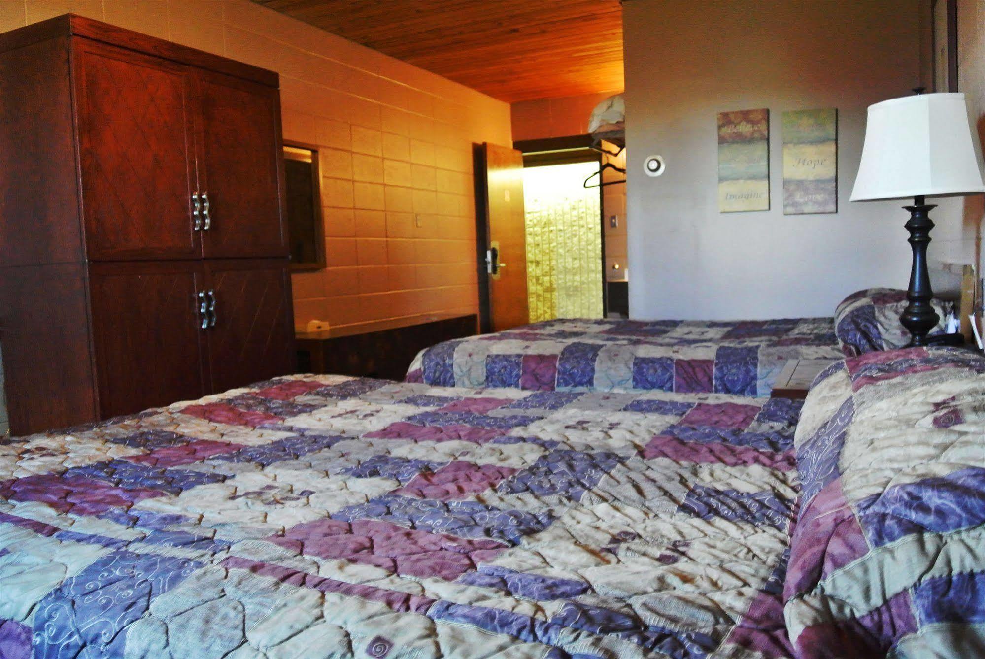 Vegreville Garden Inn Eksteriør bilde